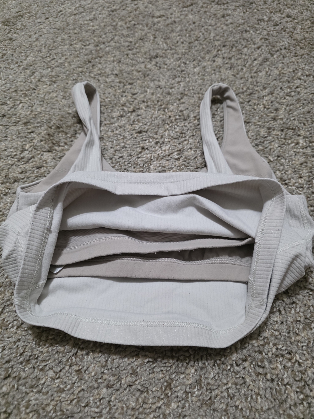 Lululemon - Picture 4 of 5